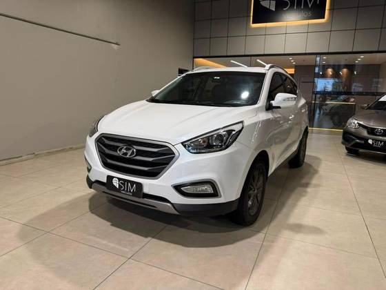 HYUNDAI IX35 2.0 MPFI GL 16V FLEX 4P AUTOMÁTICO HYUNDAI IX35 2.0 MPFI GL 16V FLEX 4P AUTOMÁTICO
